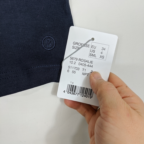 Bogner Navy Blue & White Tank Top Size 4 NWT - Picture 6 of 6